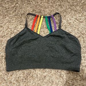 Colored unpadded bra